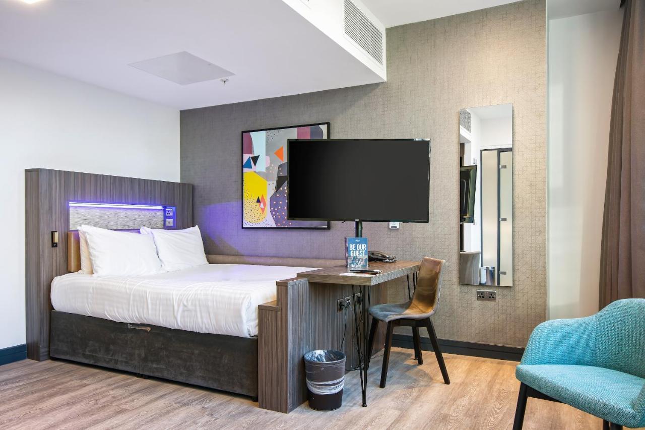 Roomzzz Manchester Victoria Ngoại thất bức ảnh