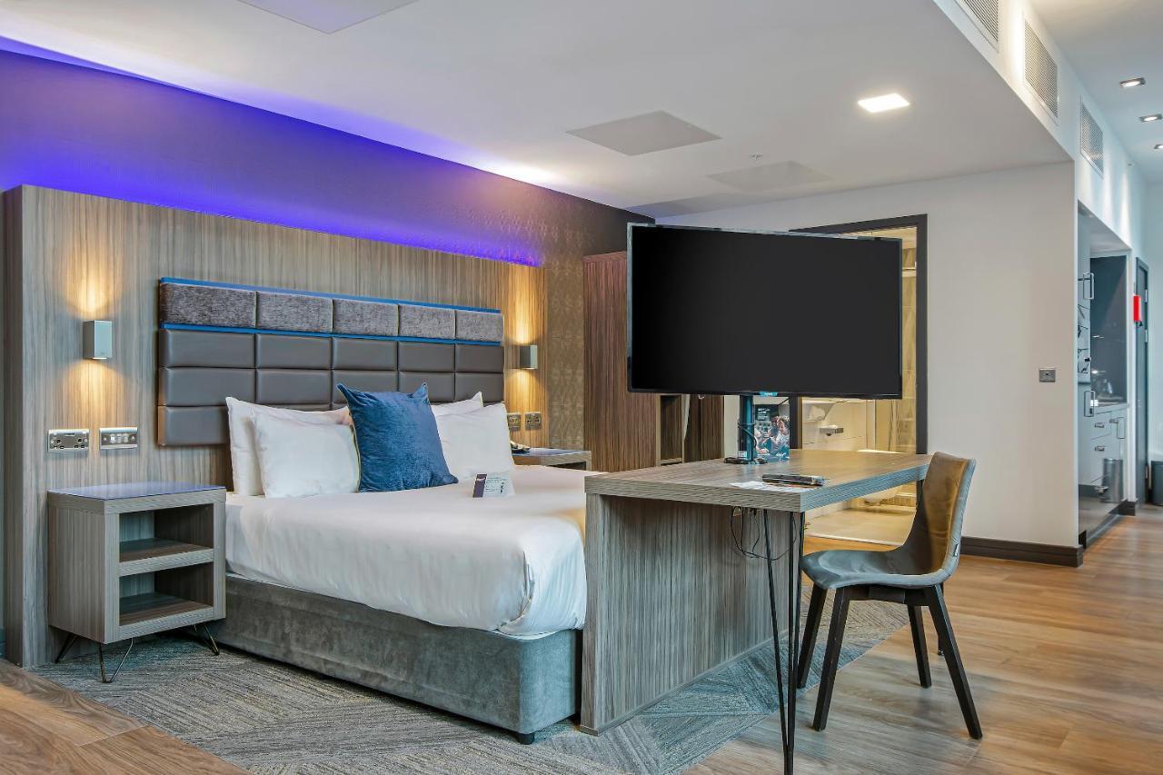 Roomzzz Manchester Victoria Ngoại thất bức ảnh