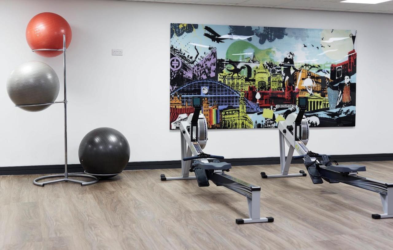 Roomzzz Manchester Victoria Ngoại thất bức ảnh