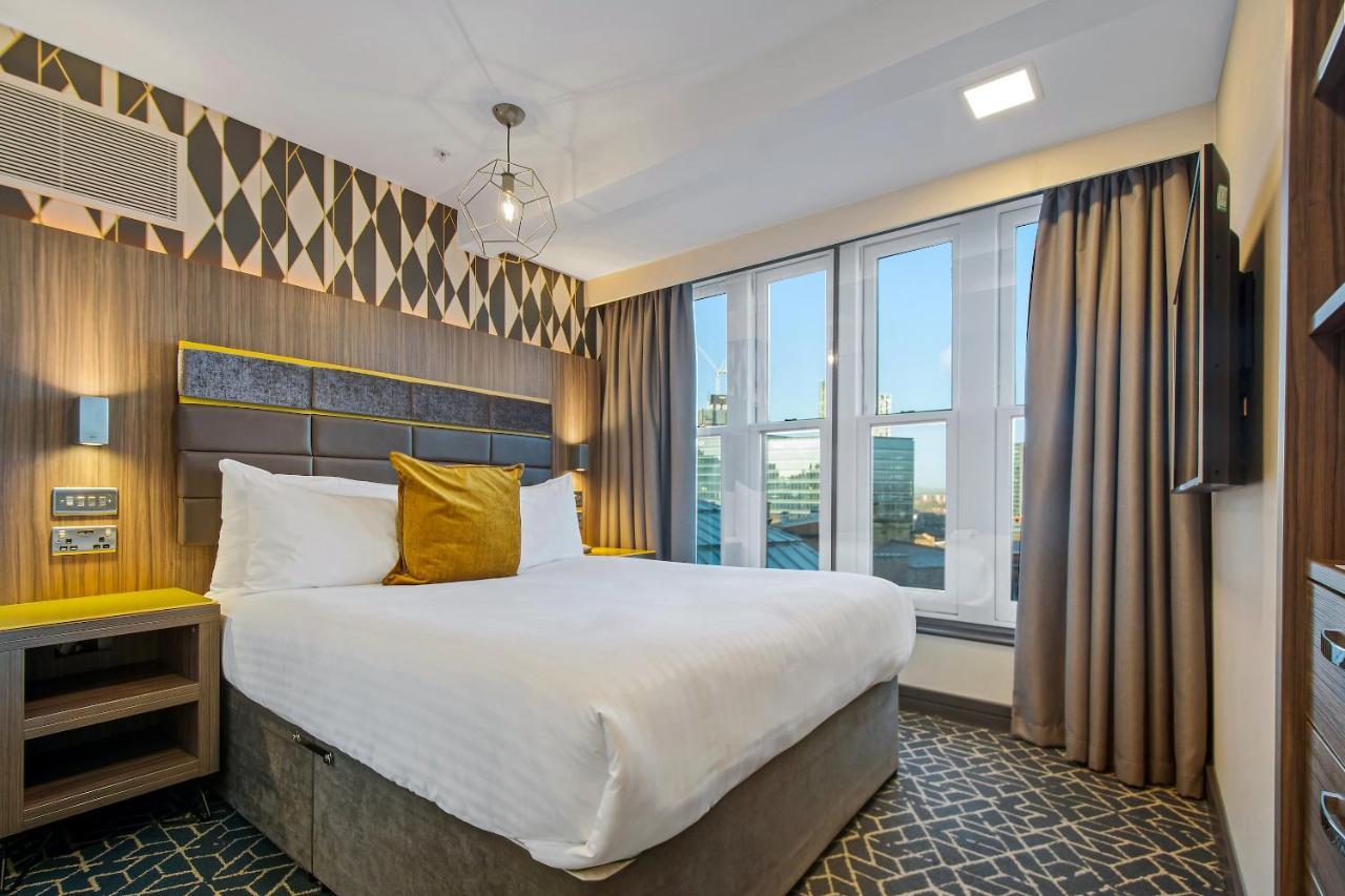 Roomzzz Manchester Victoria Ngoại thất bức ảnh