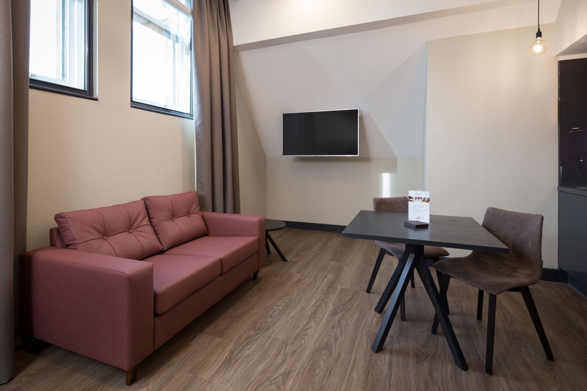 Roomzzz Manchester Victoria Ngoại thất bức ảnh