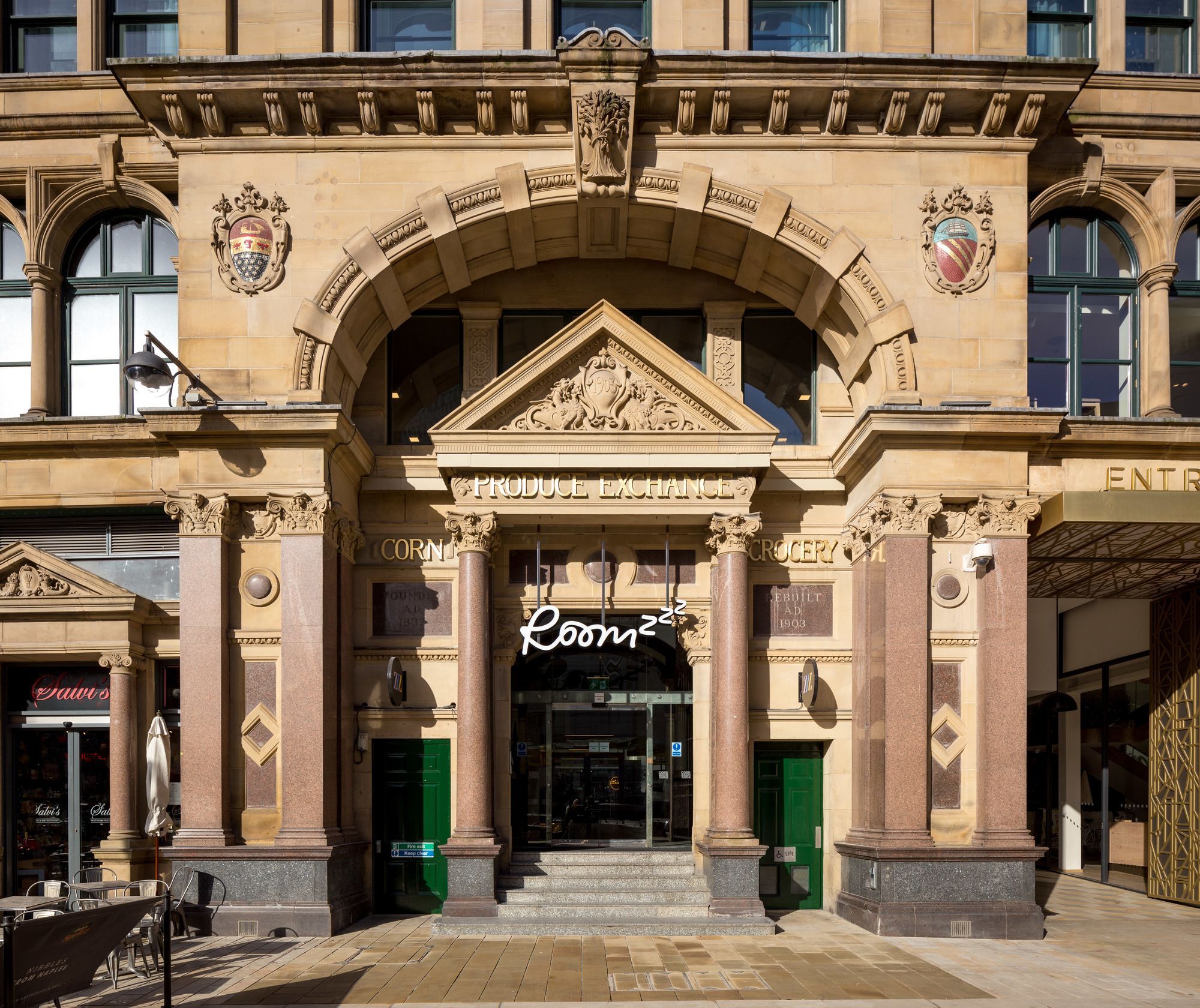 Roomzzz Manchester Victoria Ngoại thất bức ảnh
