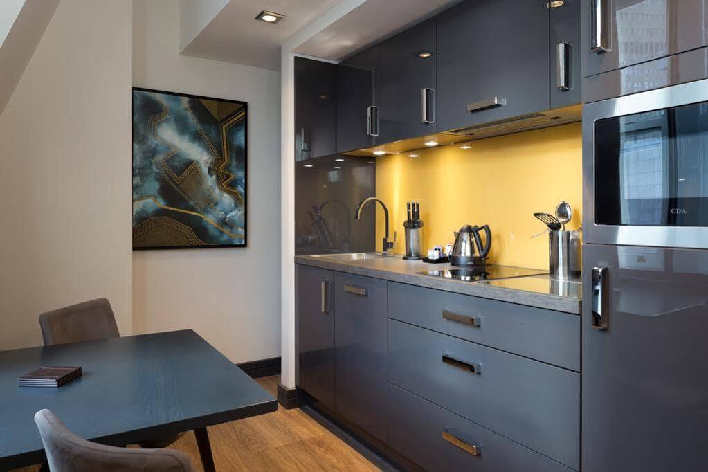 Roomzzz Manchester Victoria Ngoại thất bức ảnh