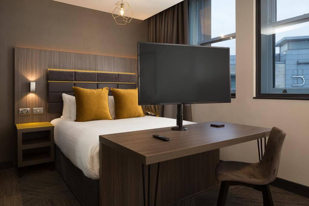 Roomzzz Manchester Victoria Ngoại thất bức ảnh